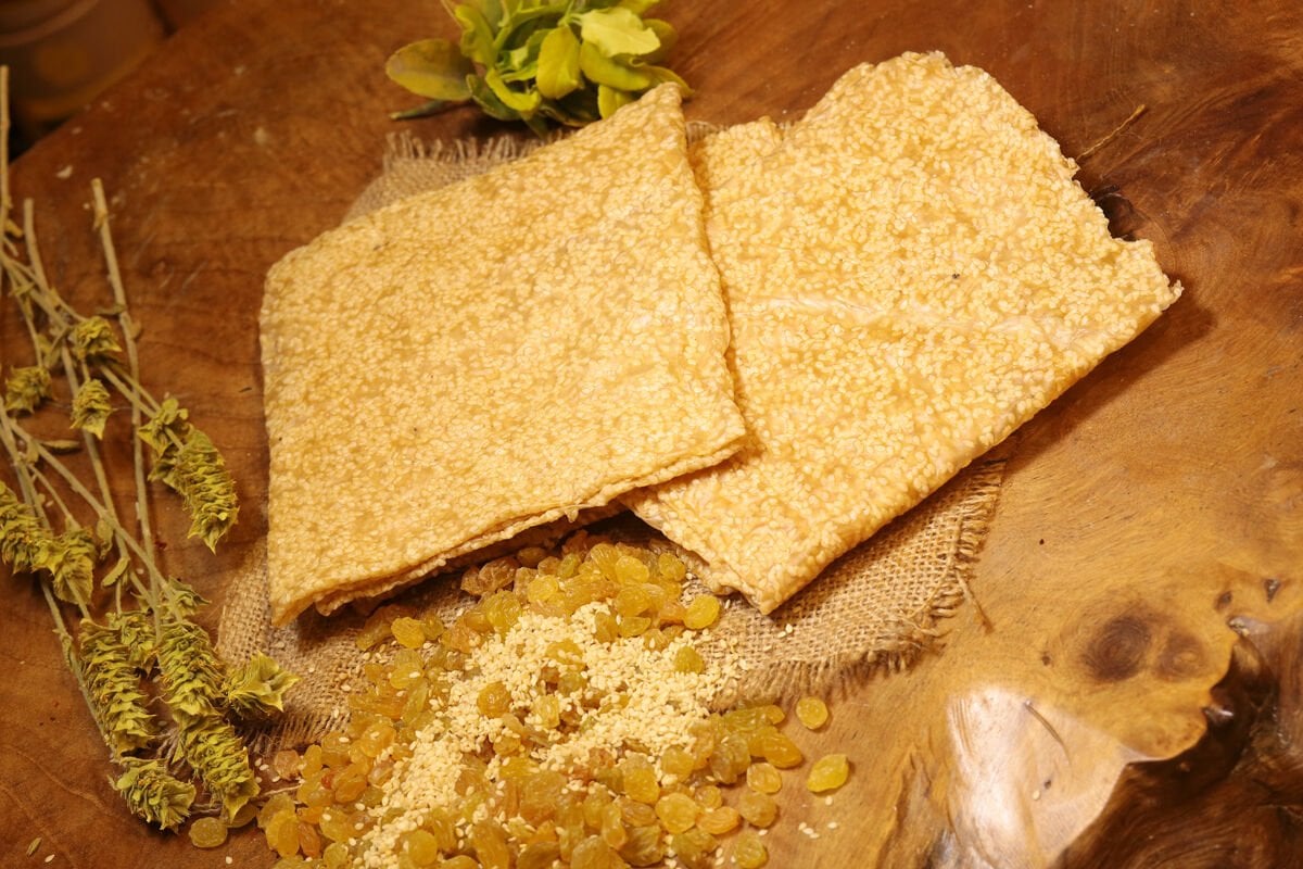 MARDİN EV YAPIMI SUSAMLI PESTİL